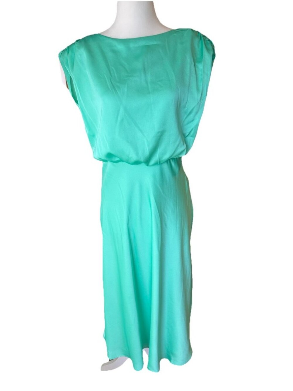 Ann Taylor Satin Mint Green Sleeveless Size 4 Boat Neck Classic Cocktail Party